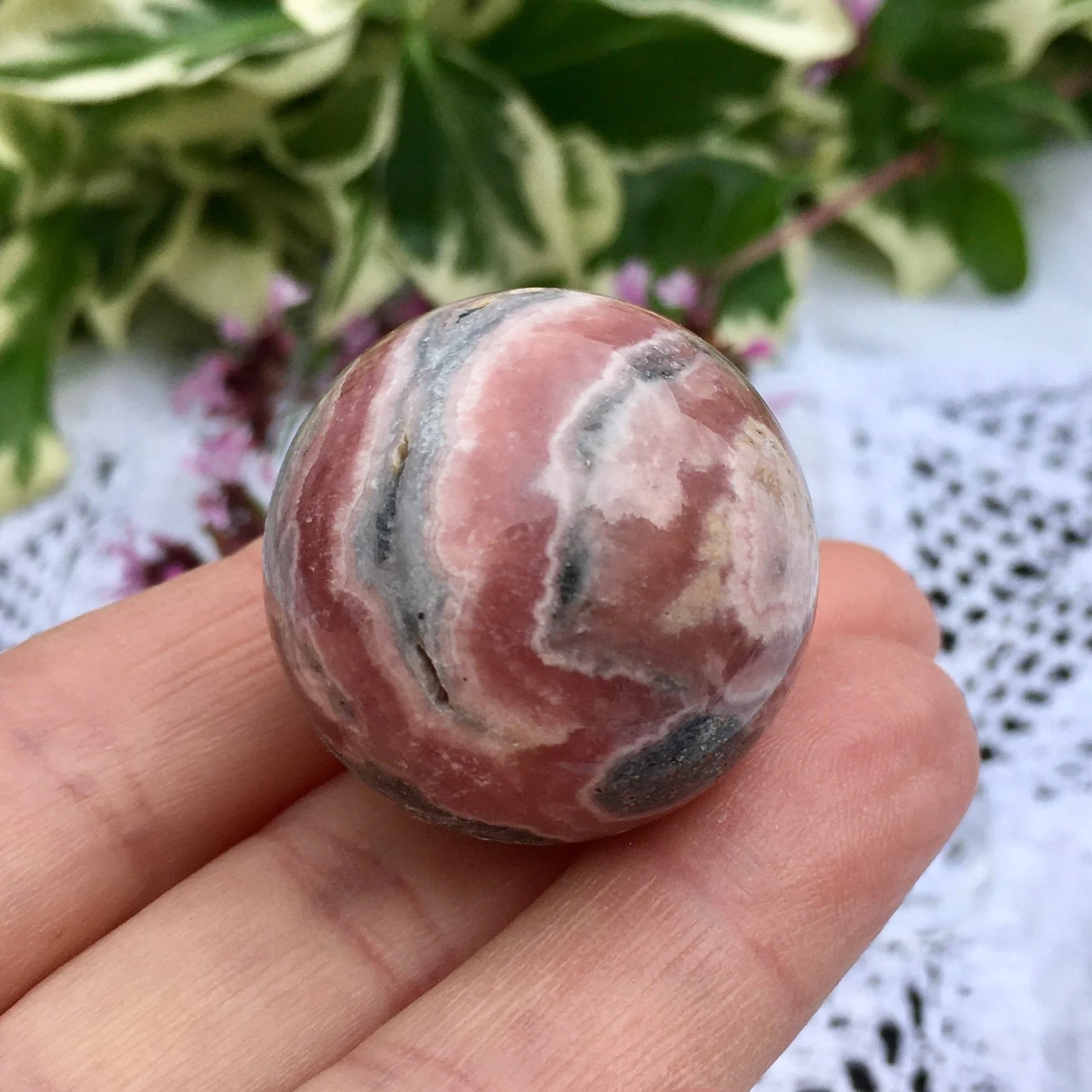 Rhodocrosite+sphere+2d.jpg