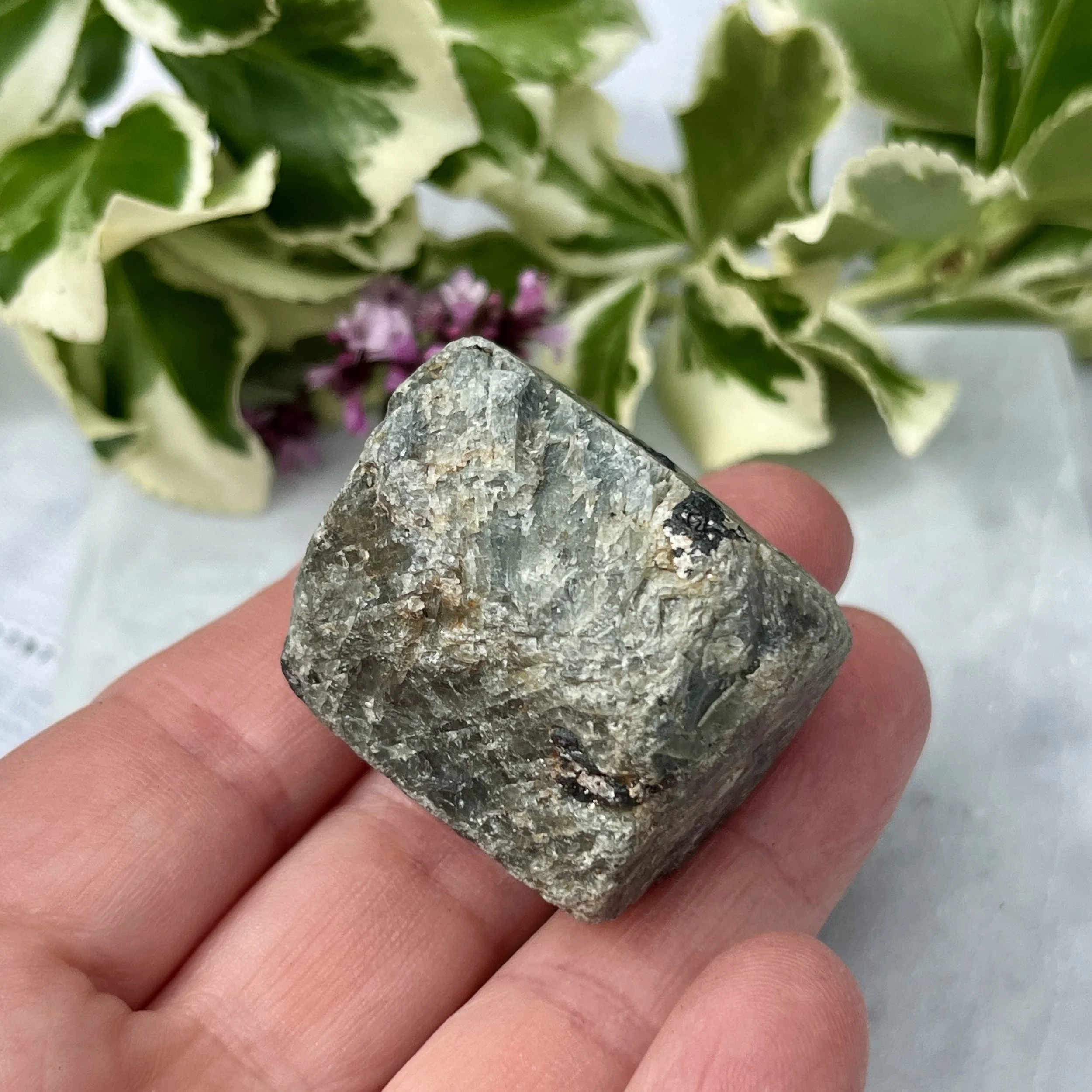 Sapphire raw 1c.jpeg