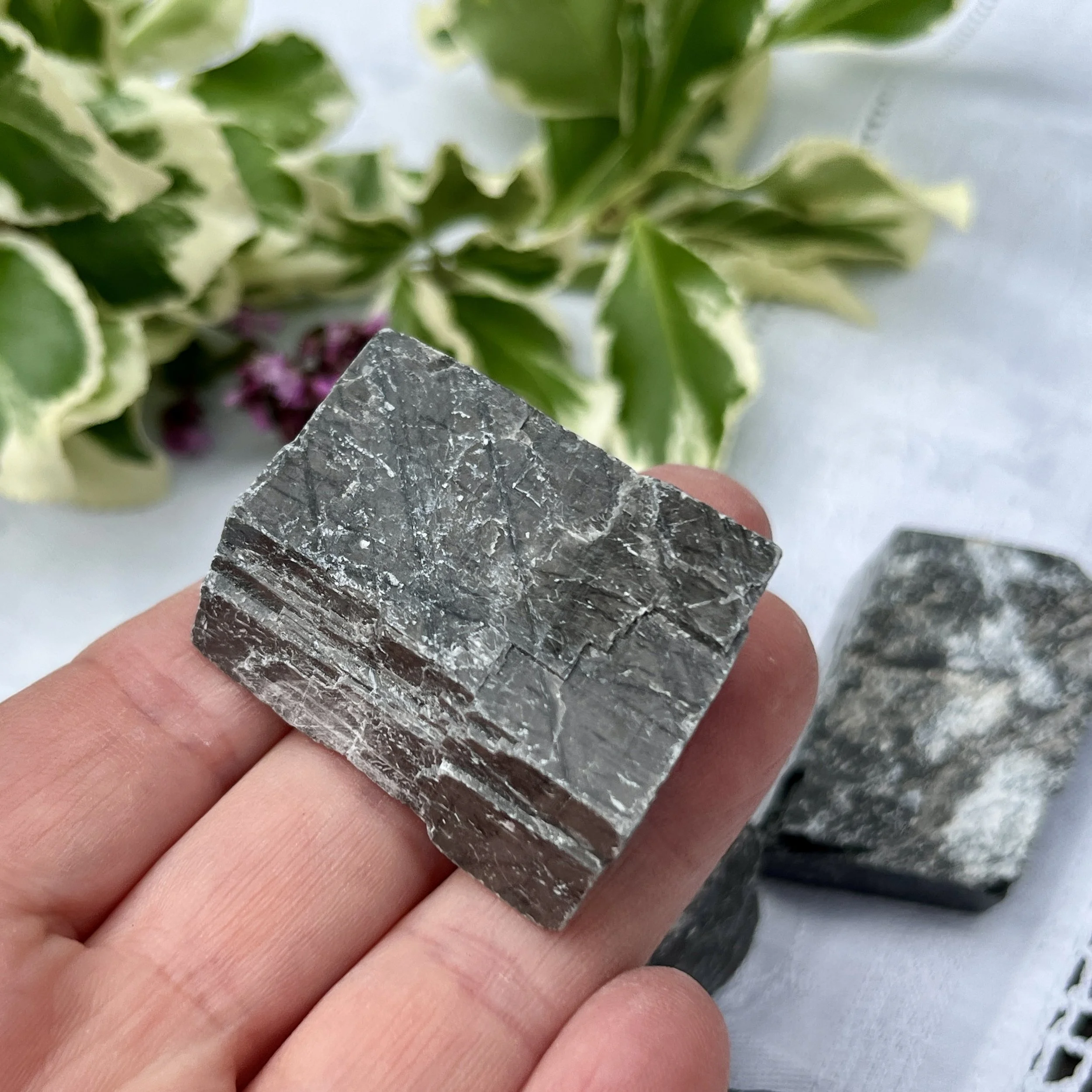 Black calcite £5b.jpeg