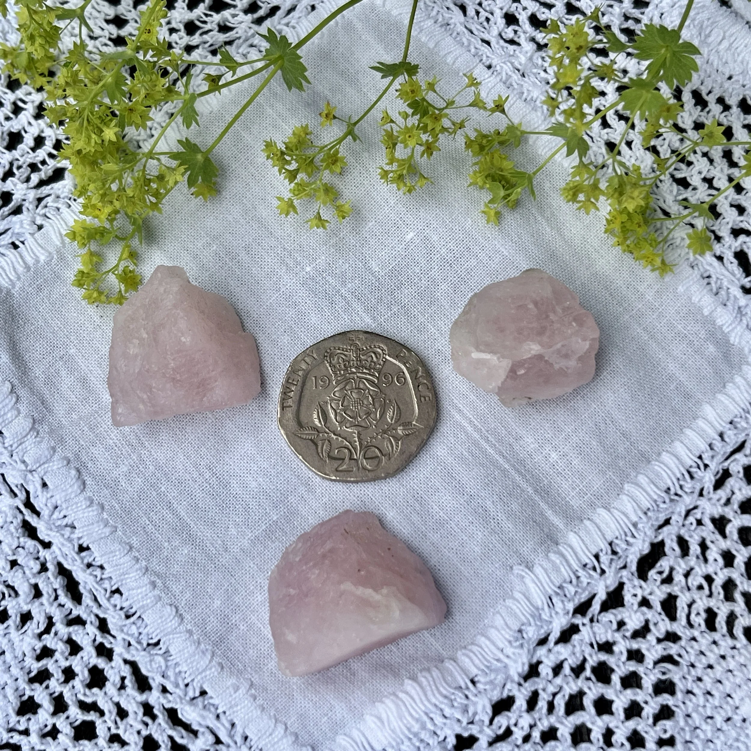 Morganite raw 6-7g b.jpeg