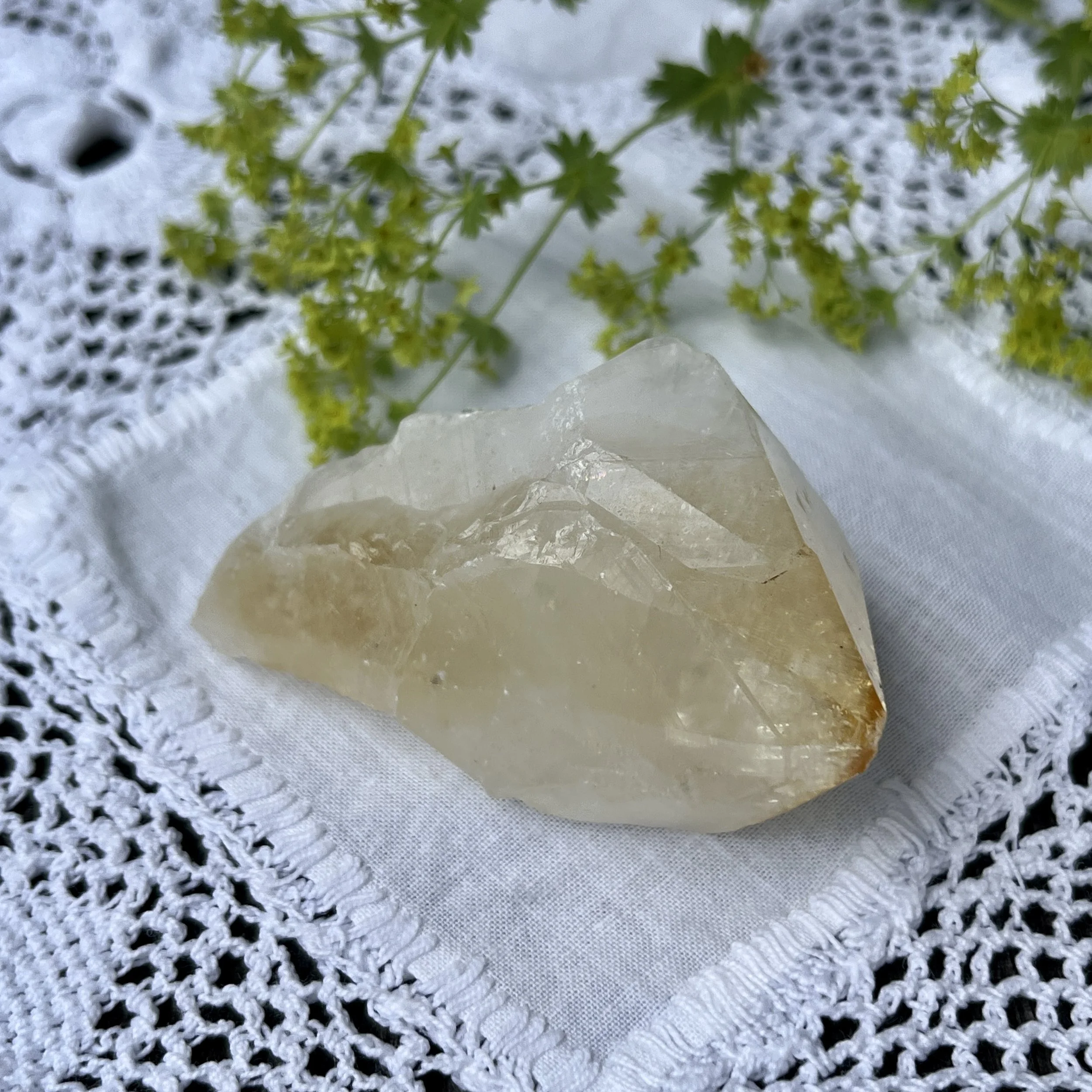 Citrine crystal 1a.jpeg