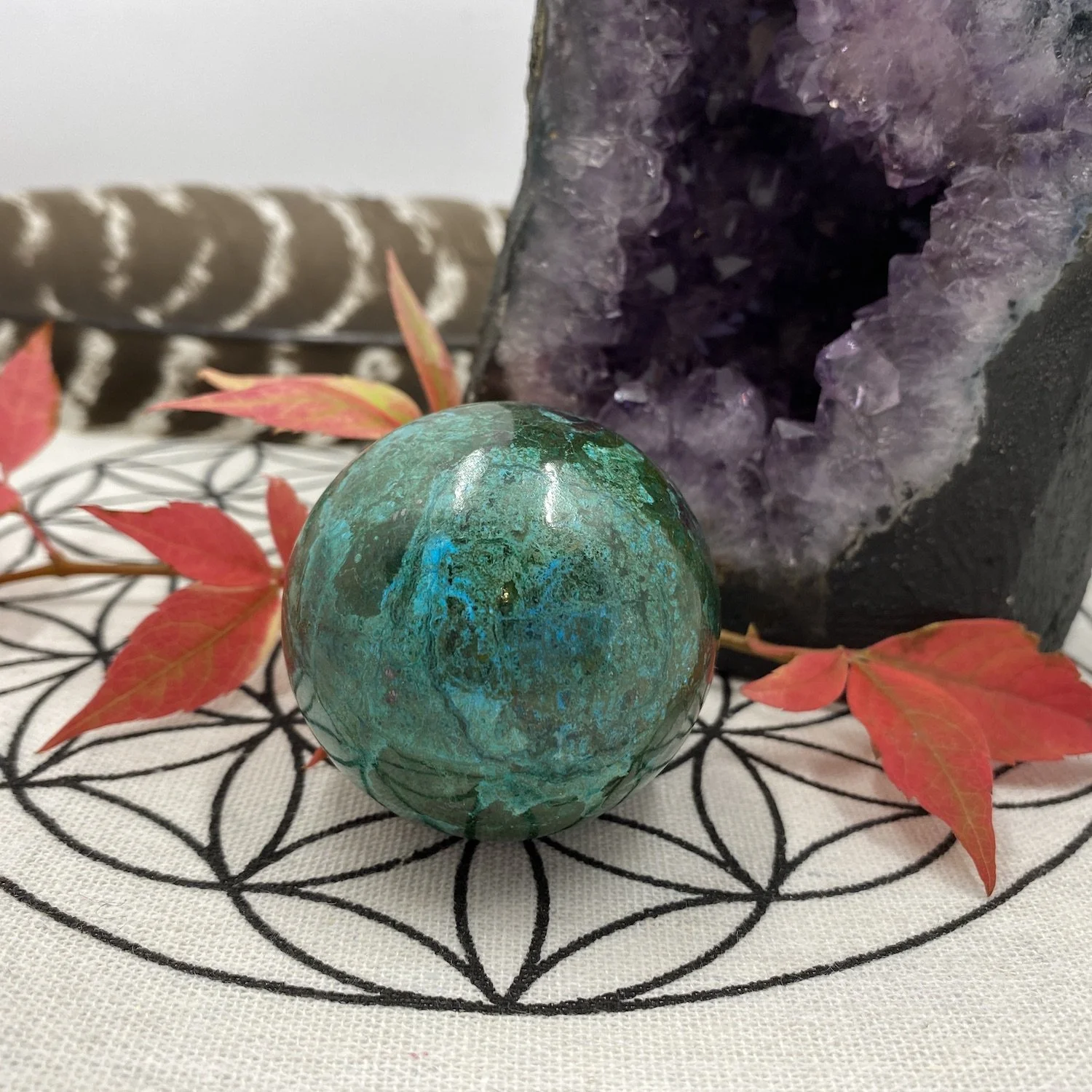 Chrysocolla sphere 32.jpg