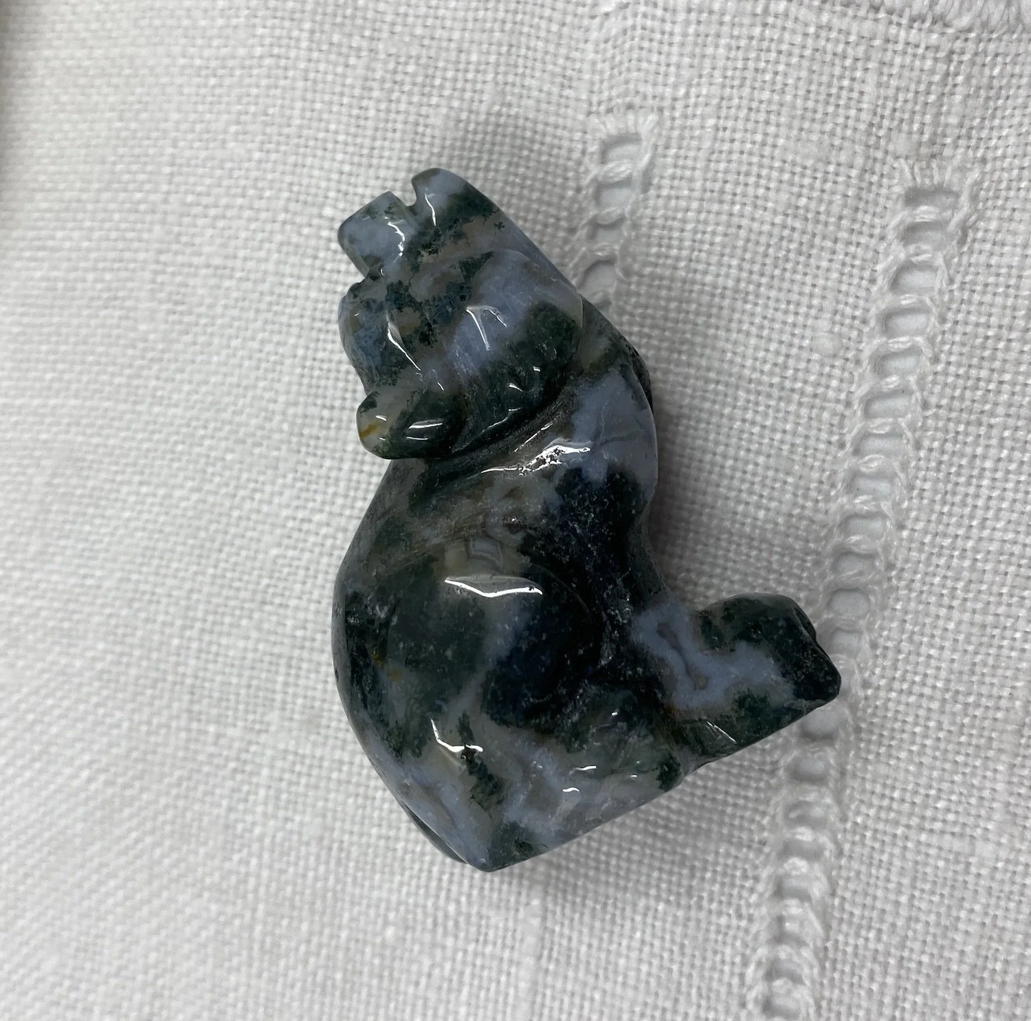 Moss Agate wolf 25.jpg