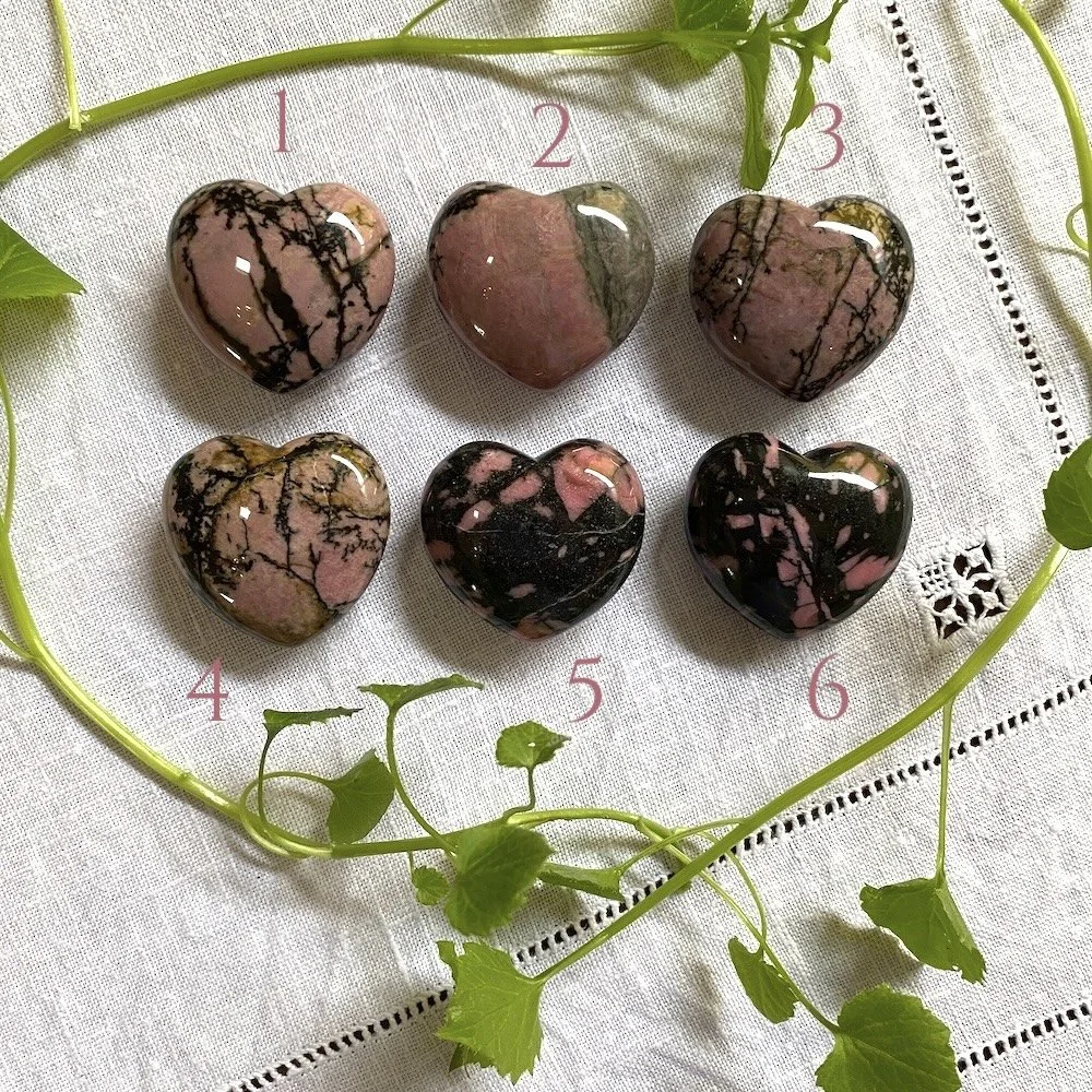 Rhodonite hearts 40mm2.JPG