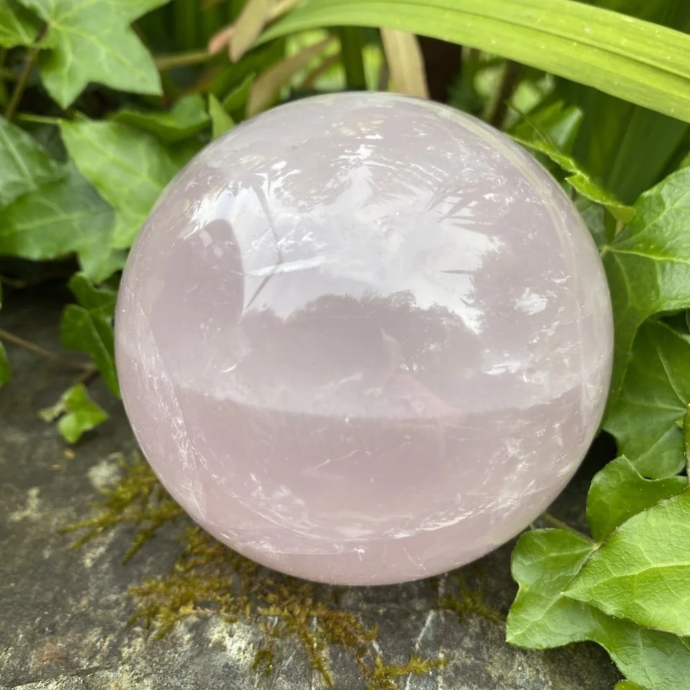 Rose Quartz sphere 4 £1202.JPG