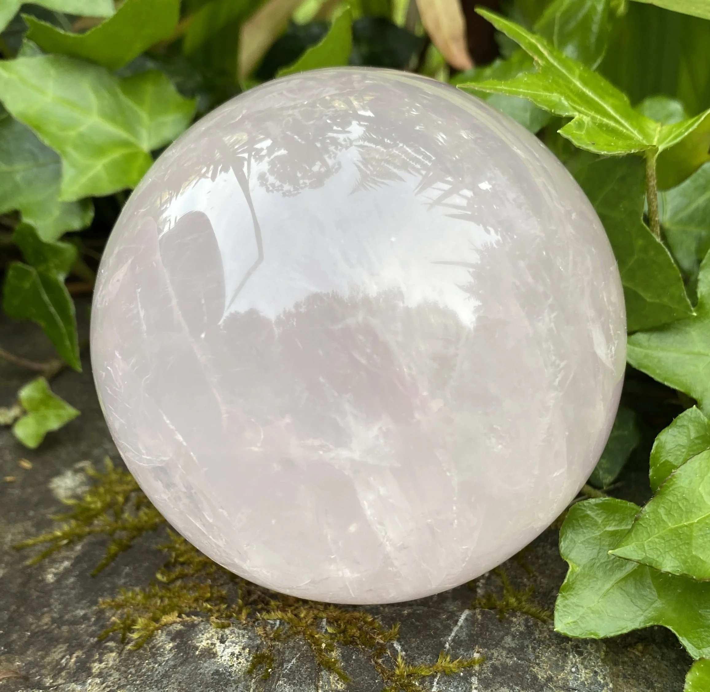 Rose Quartz sphere 6 £4.JPG