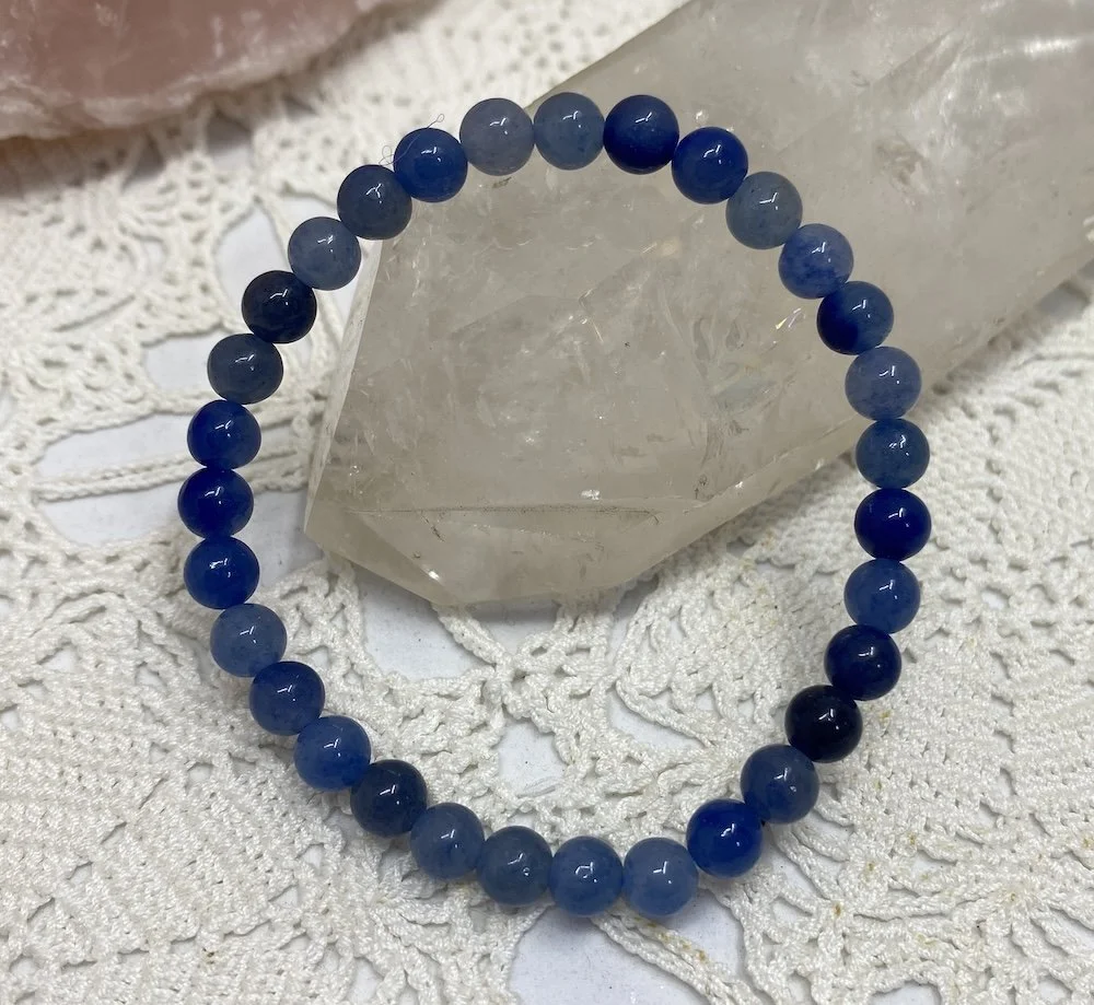 Bracelet 6mm Quartz Blue £15.JPG