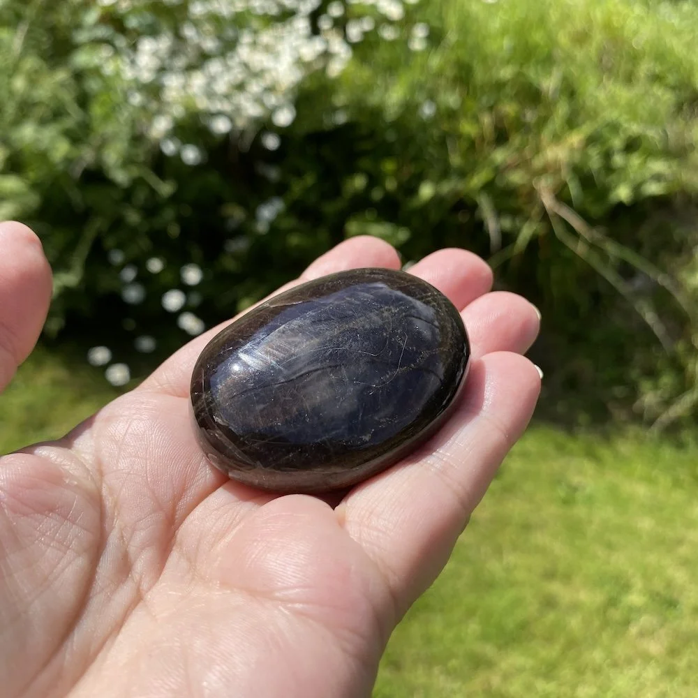 2024 Black Moonstone pebbles 9 £13.JPG