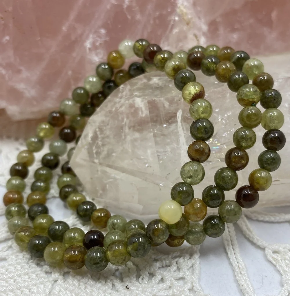 2024  Bracelet 6mm Green Garnet £20.JPG