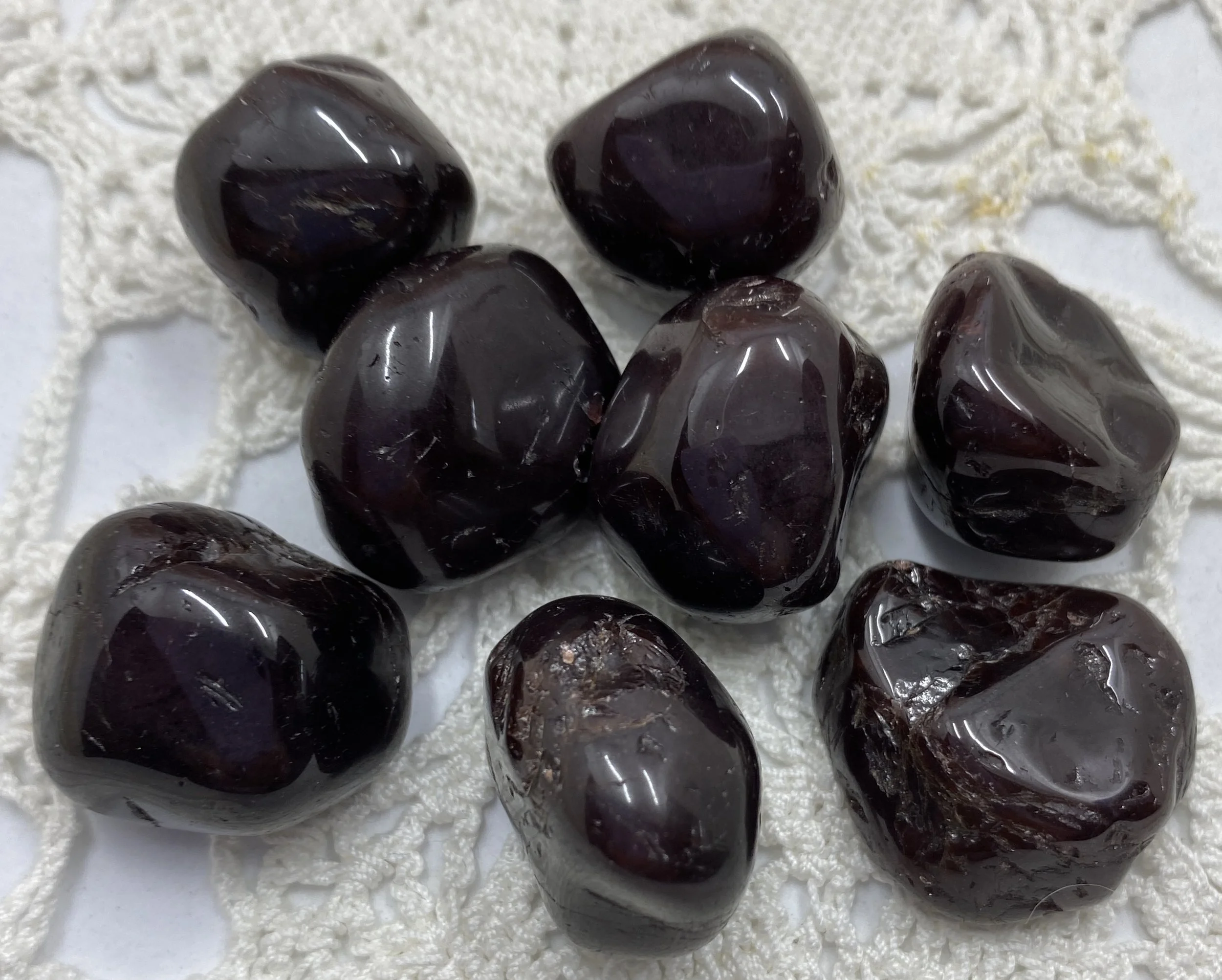 Garnet semi polished TS3.JPG