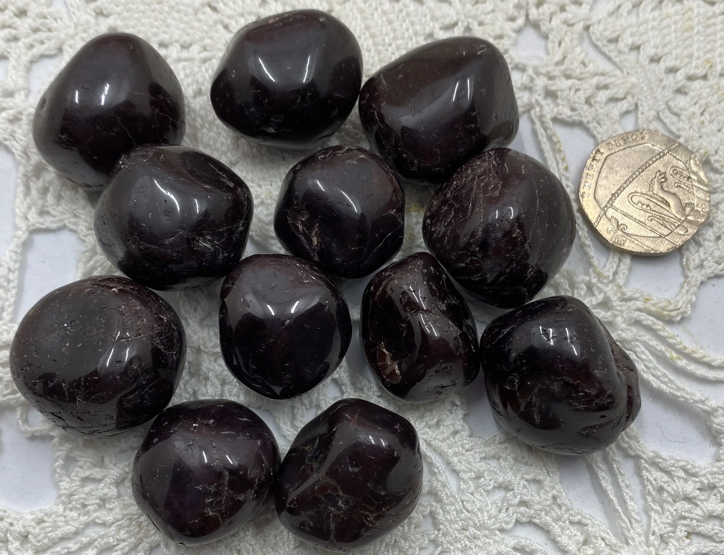 Garnet semi polished TS2.JPG