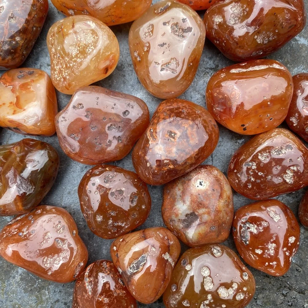 Carnelian river rolled TS large1.jpg