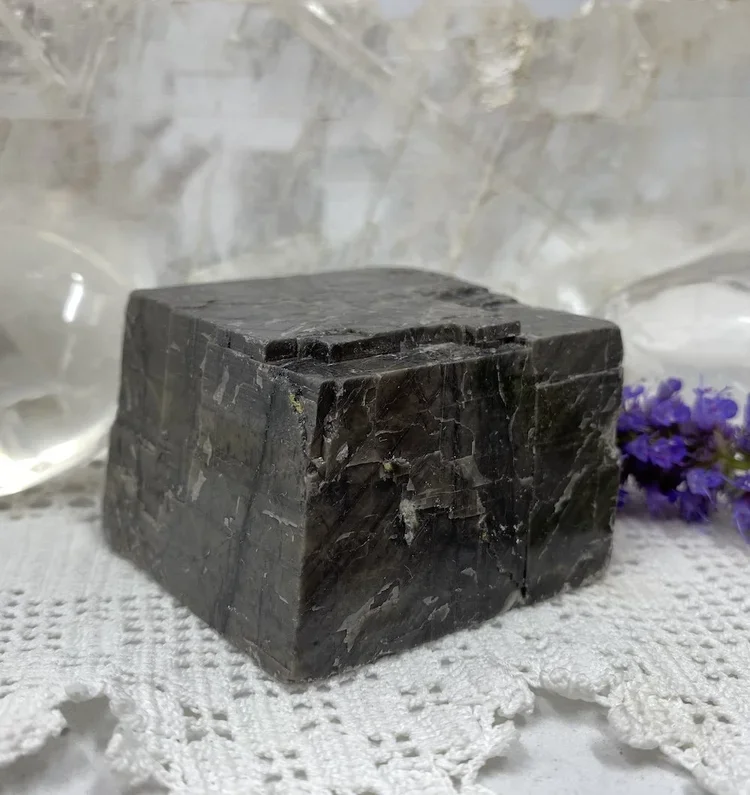 CALCITE BLACK 