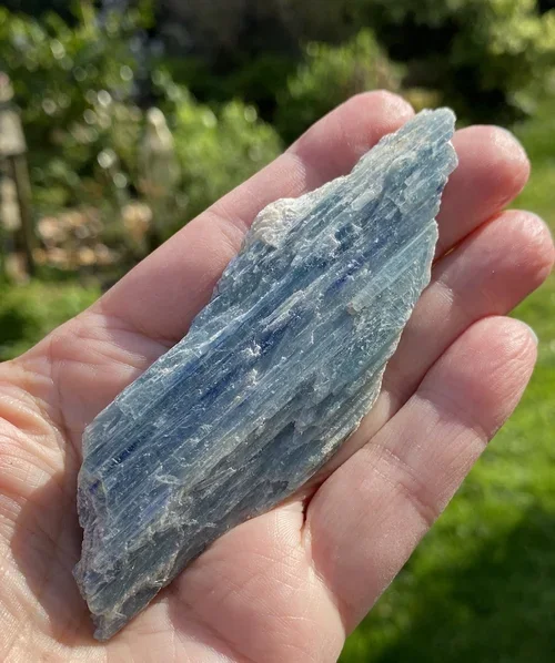 KYANITE