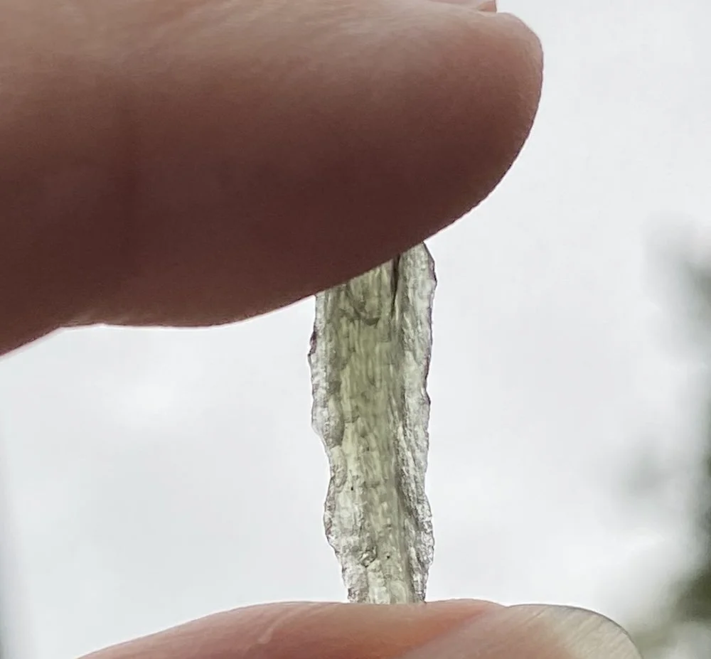 Moldavite £10 x 1 Tucson3.JPG