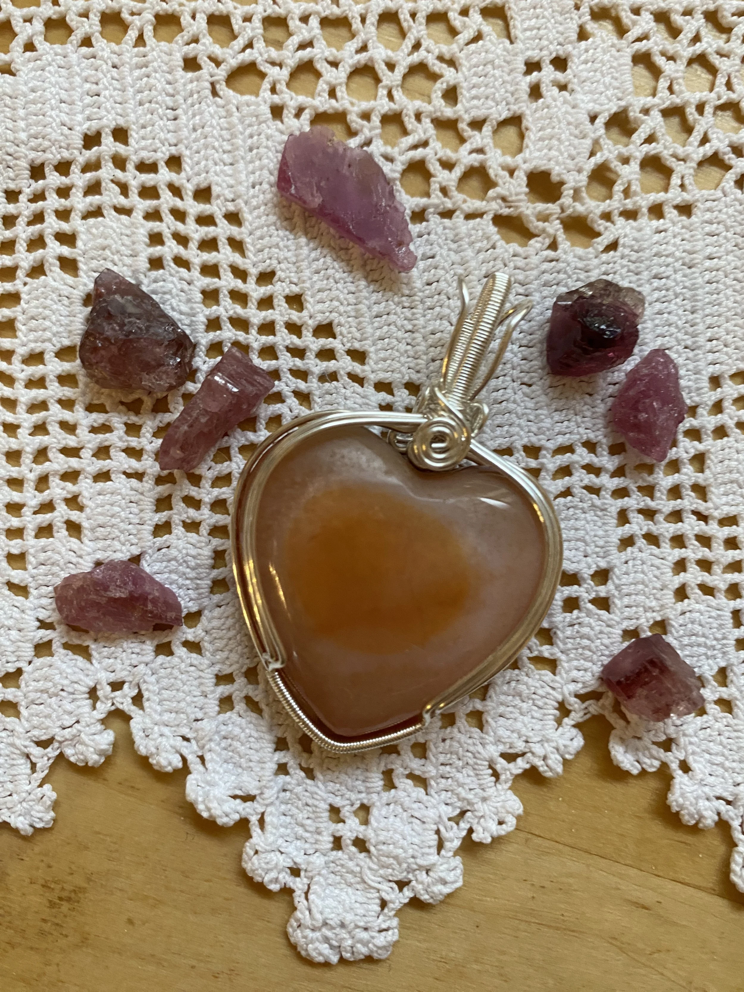 Pendant Carnelian Heart2.JPG
