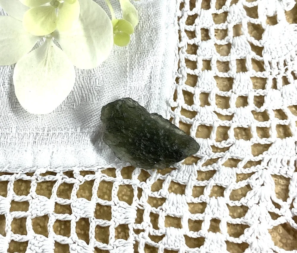 Moldavite £60 x 1 Tucson5.JPG