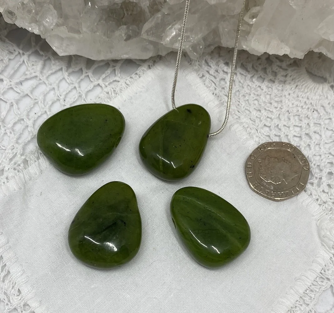 Jade Pendant2.JPG