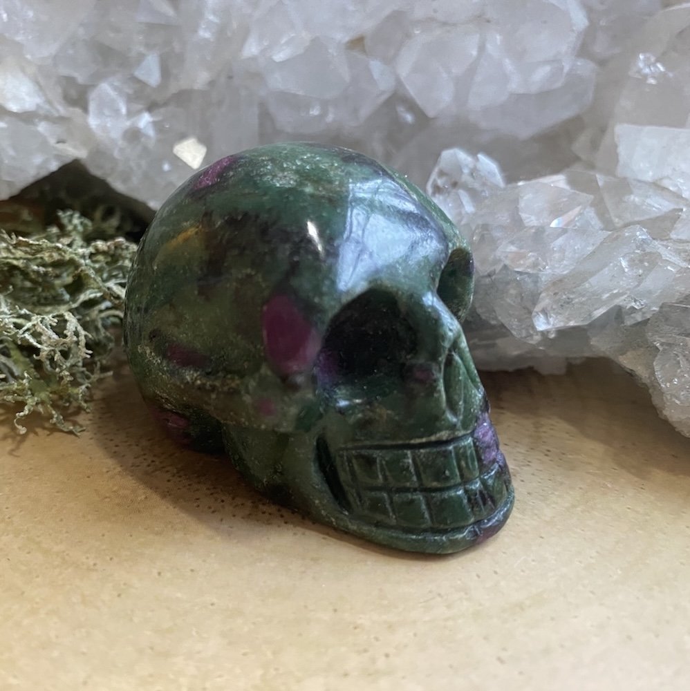 Ruby in Zoisite Skull 22.JPG