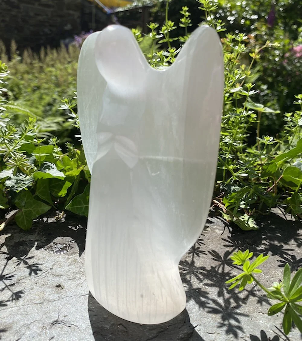Selenite Angel 23.JPG