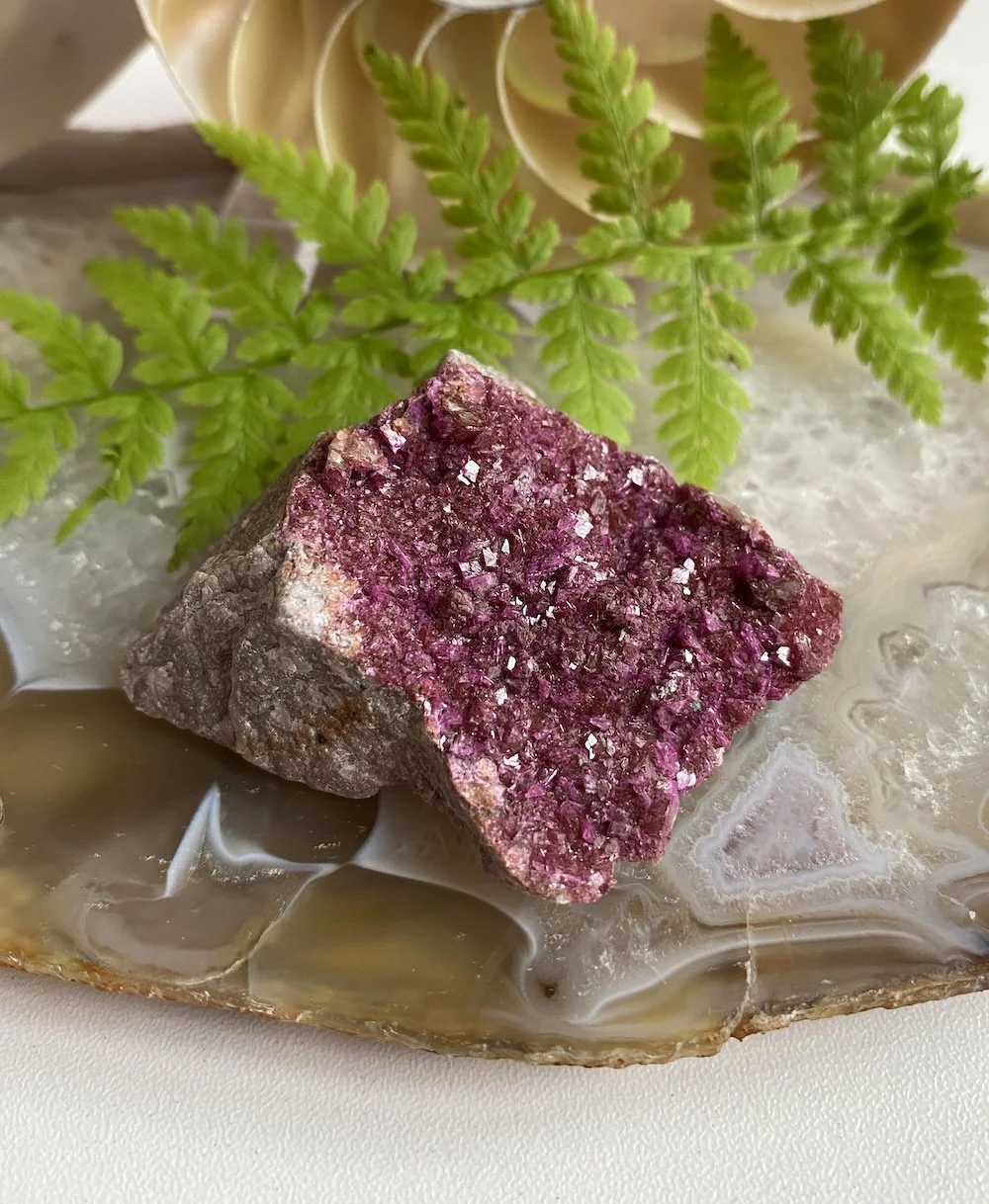 Cobaltocalcite clusters7.JPG