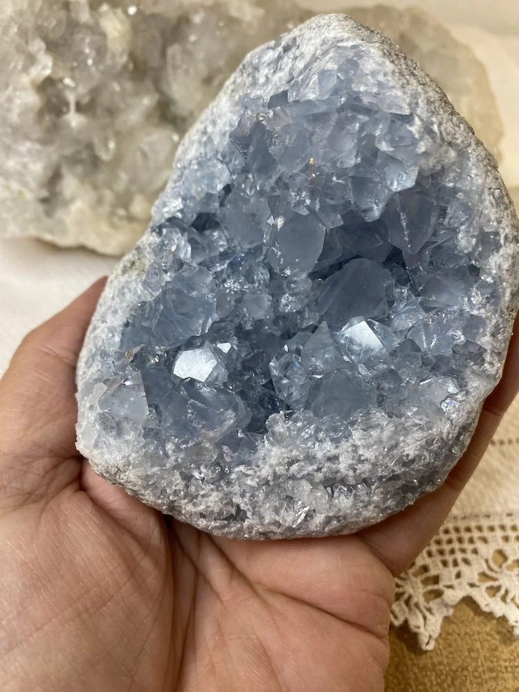 Celestite £64 530g4.JPG
