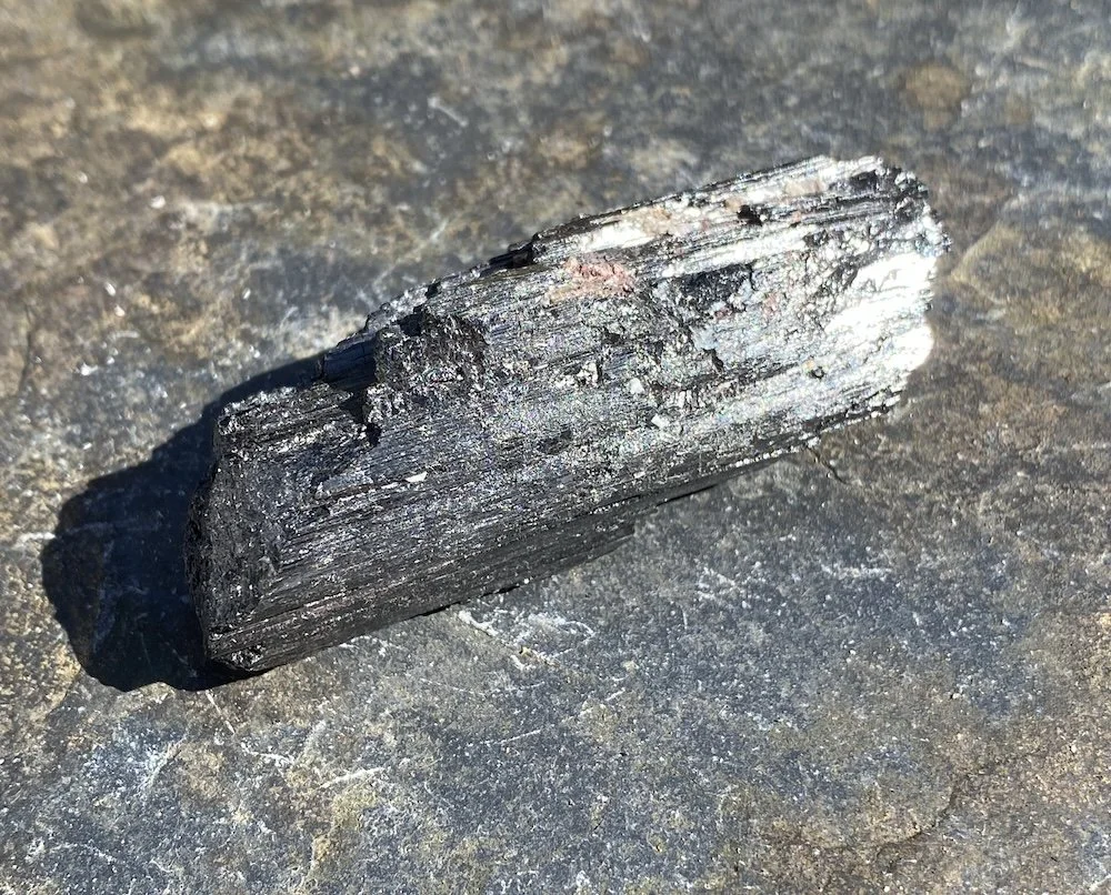 Black Tourmaline raw PRICE TO DO 11.JPG