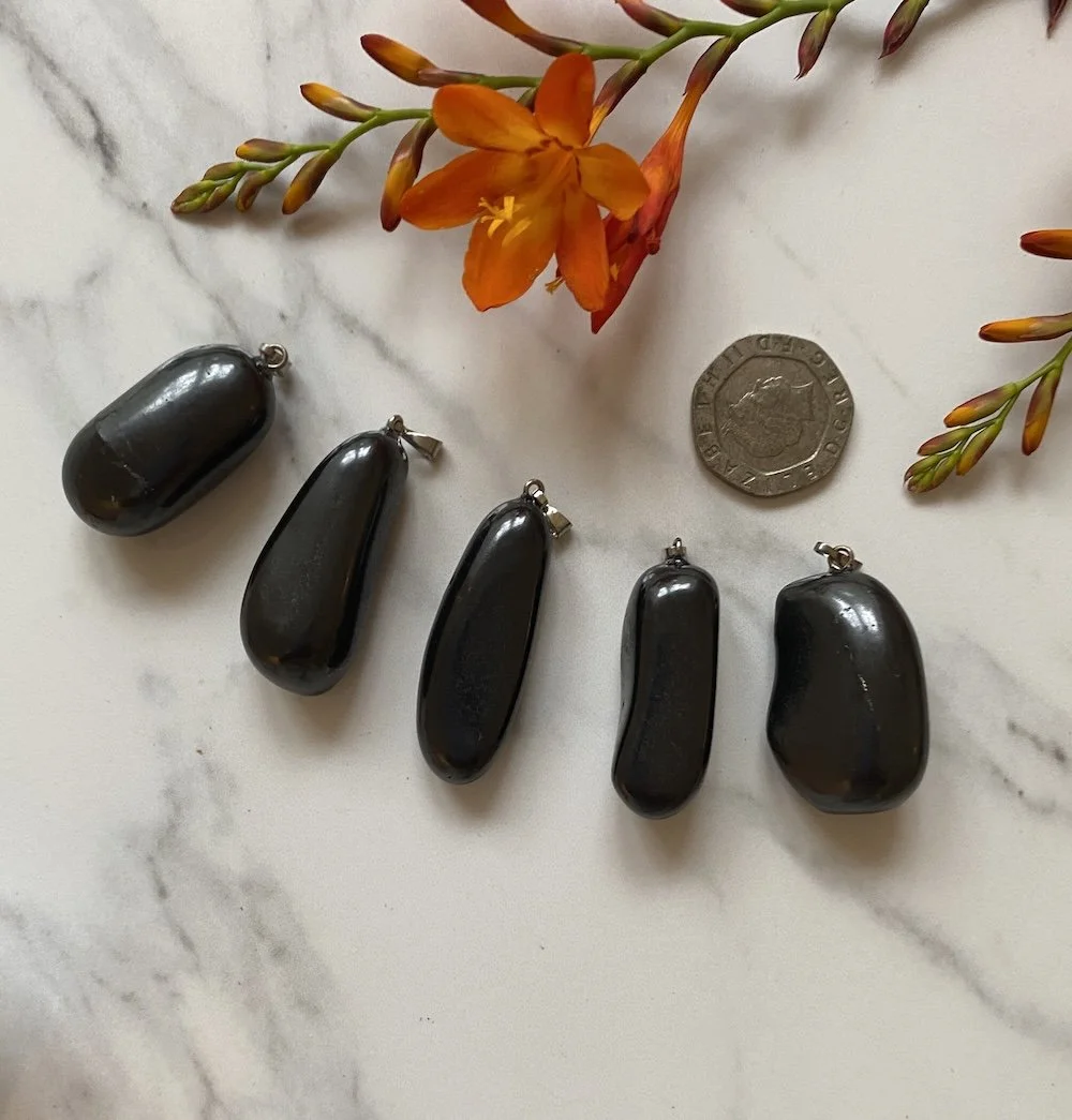 Shungite pendants4.JPG
