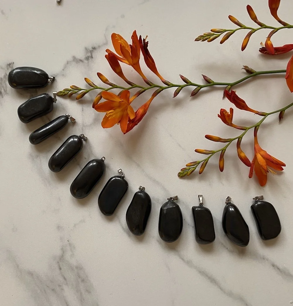 Shungite pendants7.JPG