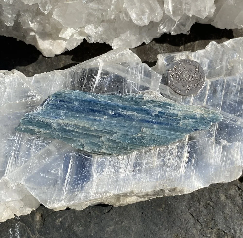 KYANITE3.JPG