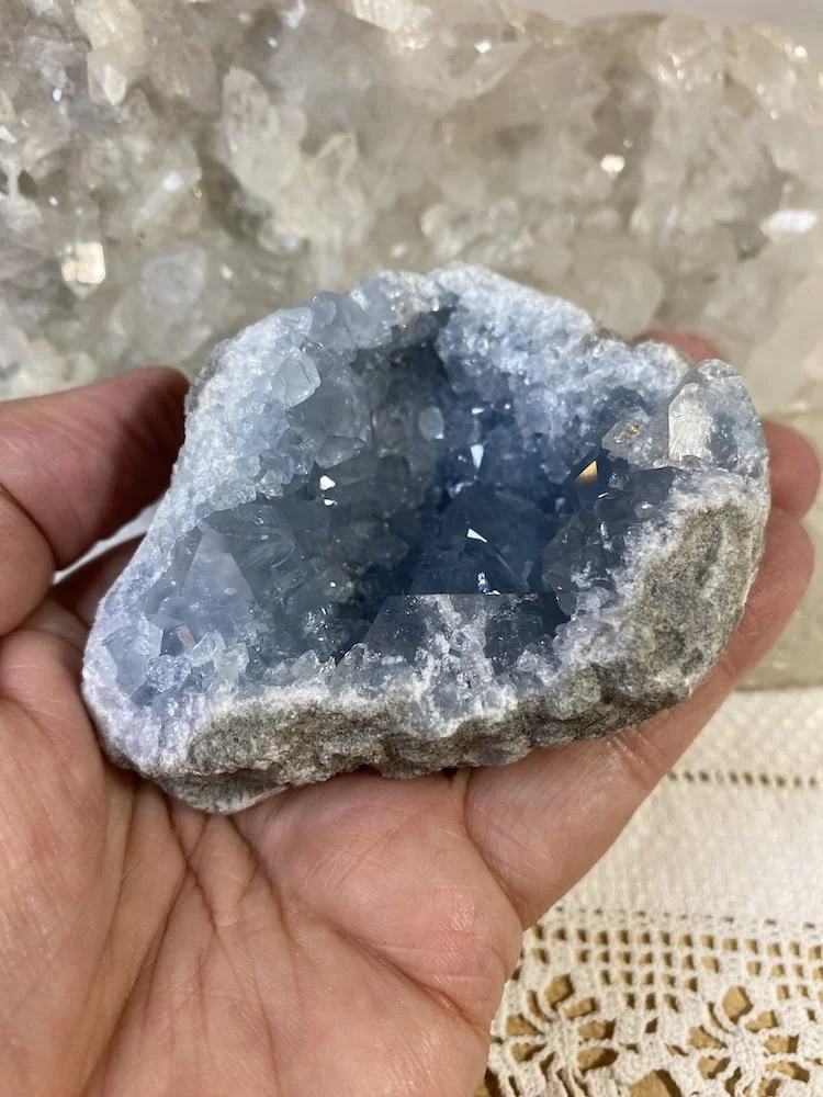 Celestite £32 264g5.JPG