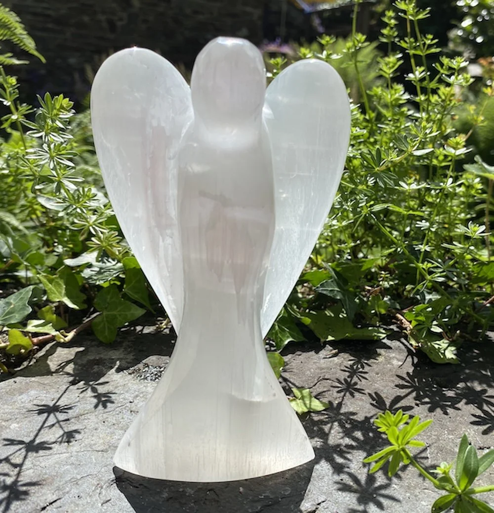Selenite Angel 52.JPG