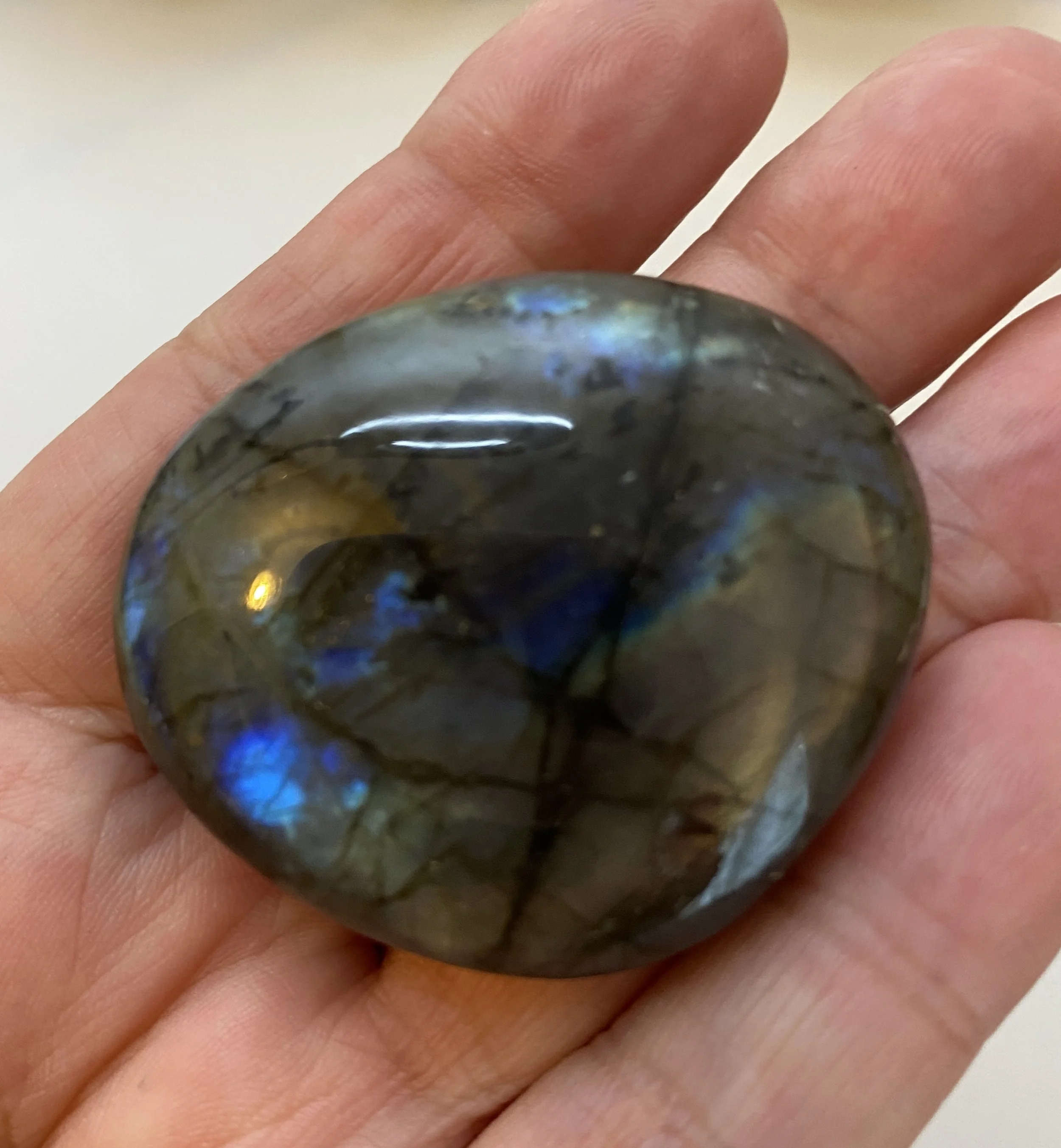 AAA LABRADORITE PEBBLES15.JPG
