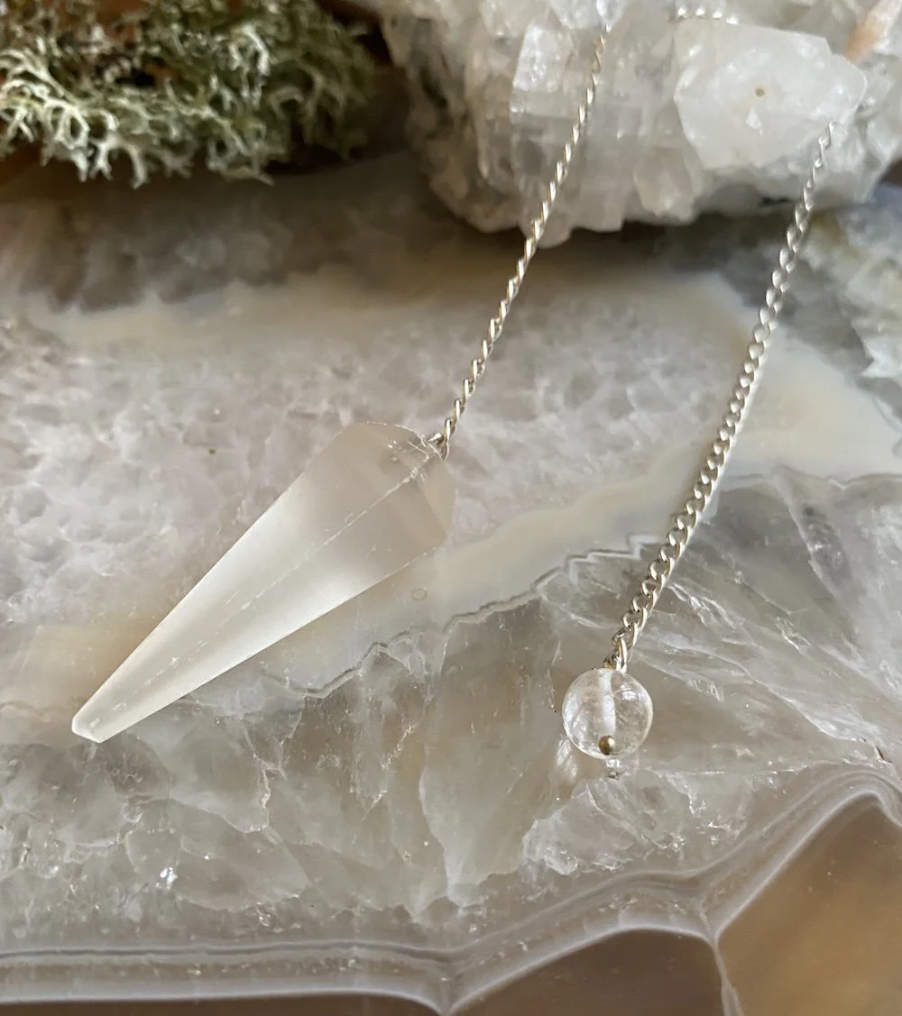 UPLOAD SELENITE PENDULUM.JPG