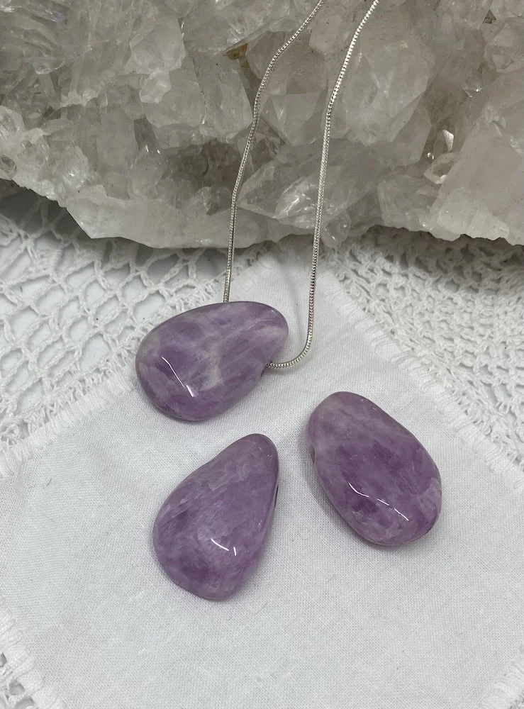 Kunzite Pendant1.JPG