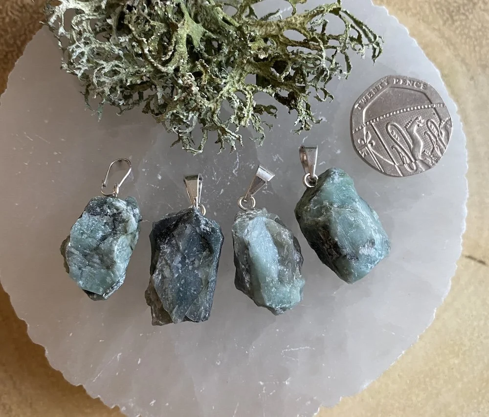 UPLOAD EMERALD PENDANTS2.JPG