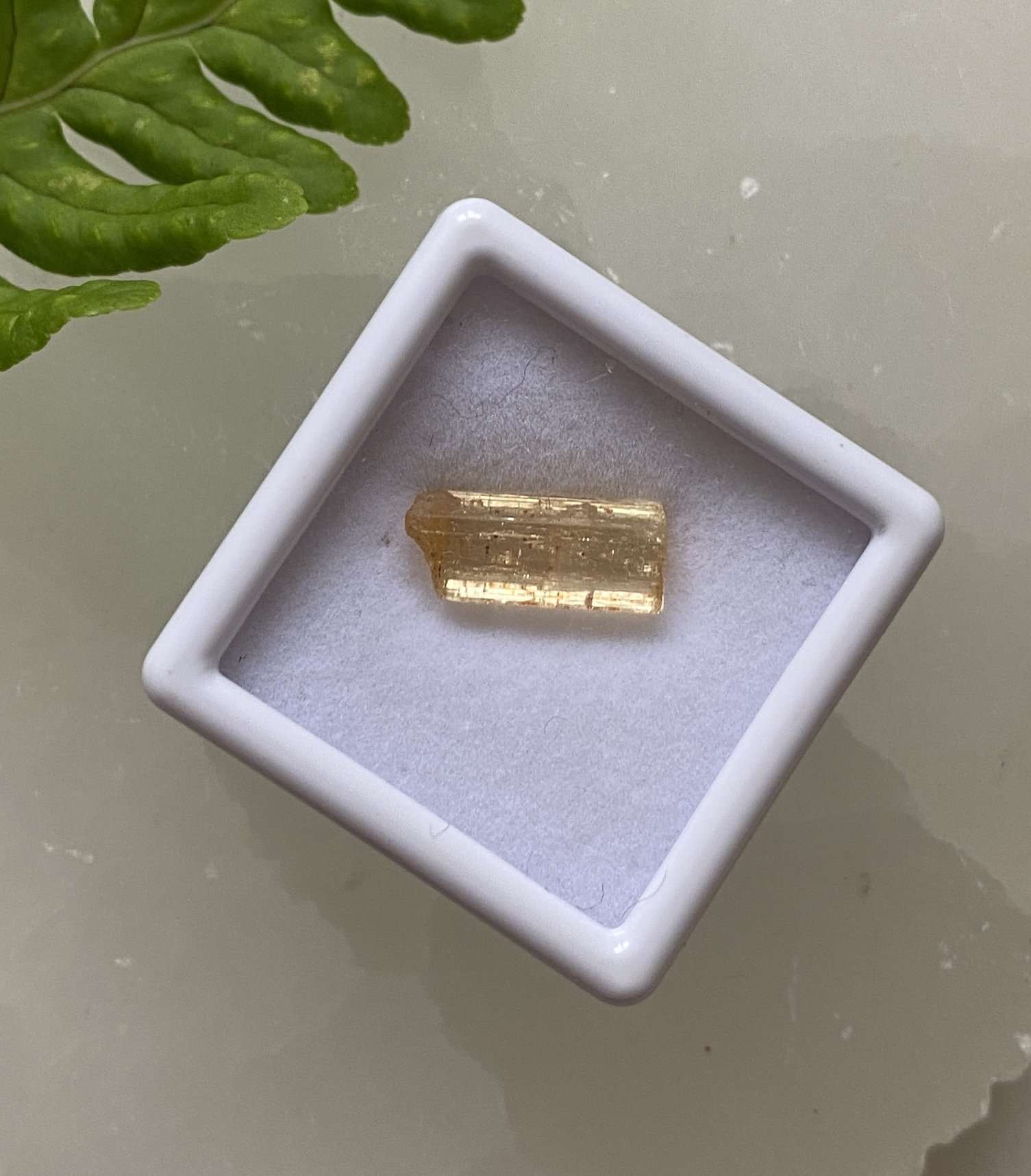 Gold Topaz 3 £103.JPG