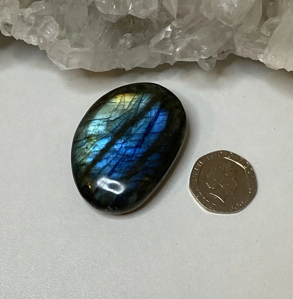 AAA LABRADORITE PEBBLES22.JPG