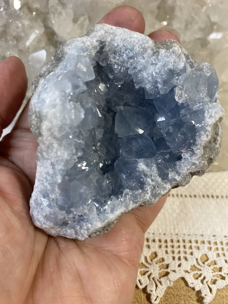 Celestite £32 264g6.JPG