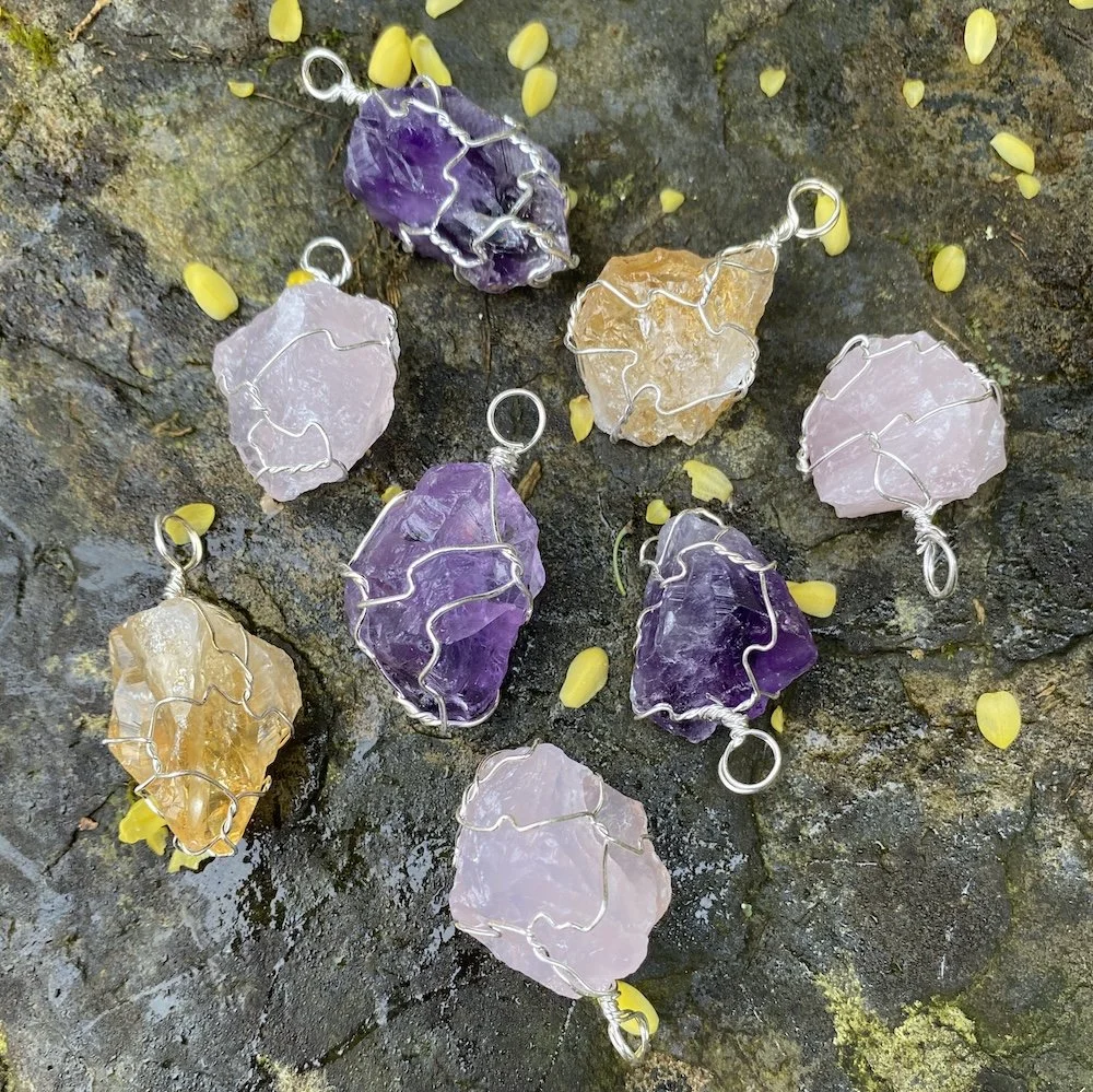 Wire wrap pendants RQ Am Cit.JPG