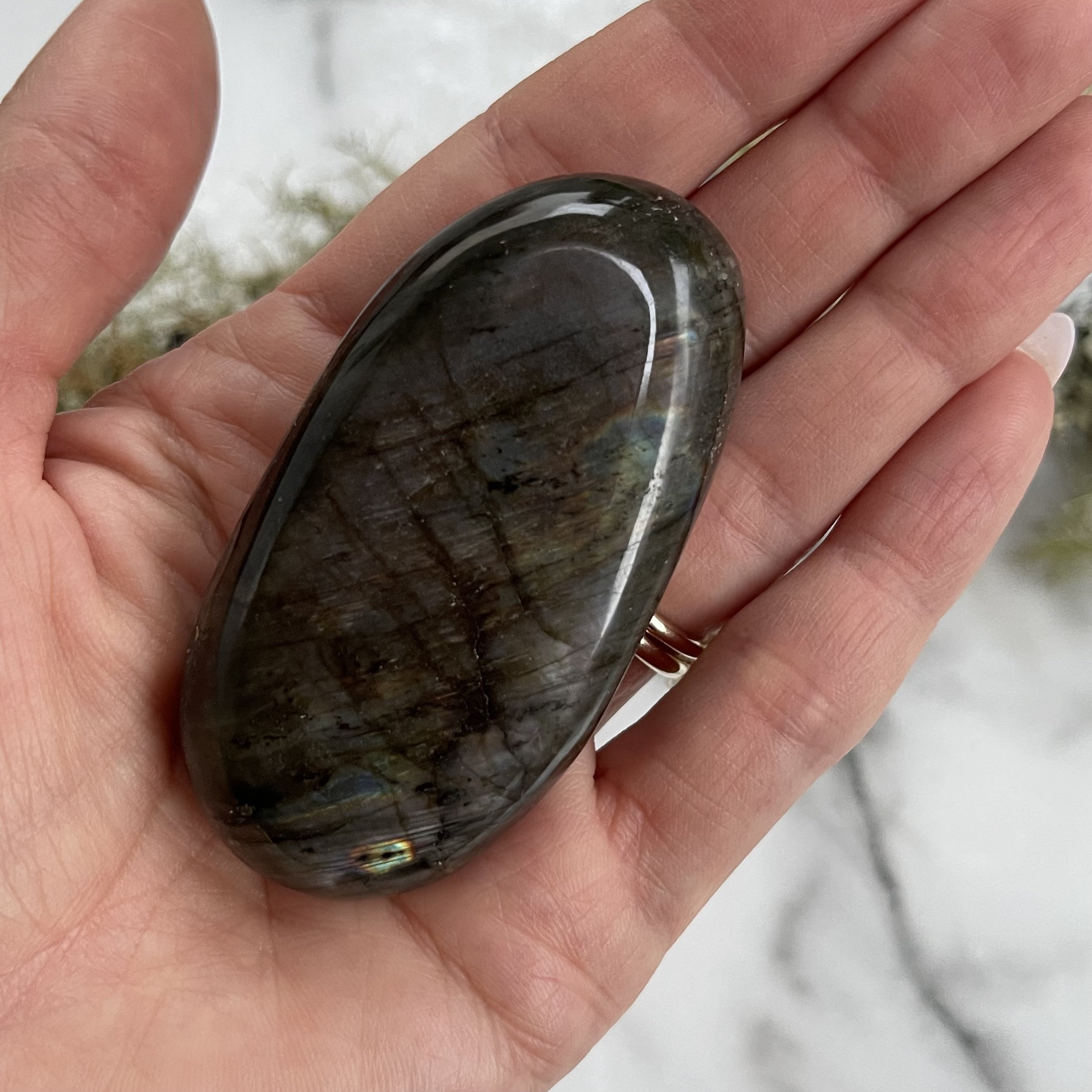 Labradorite Pebble 5A
