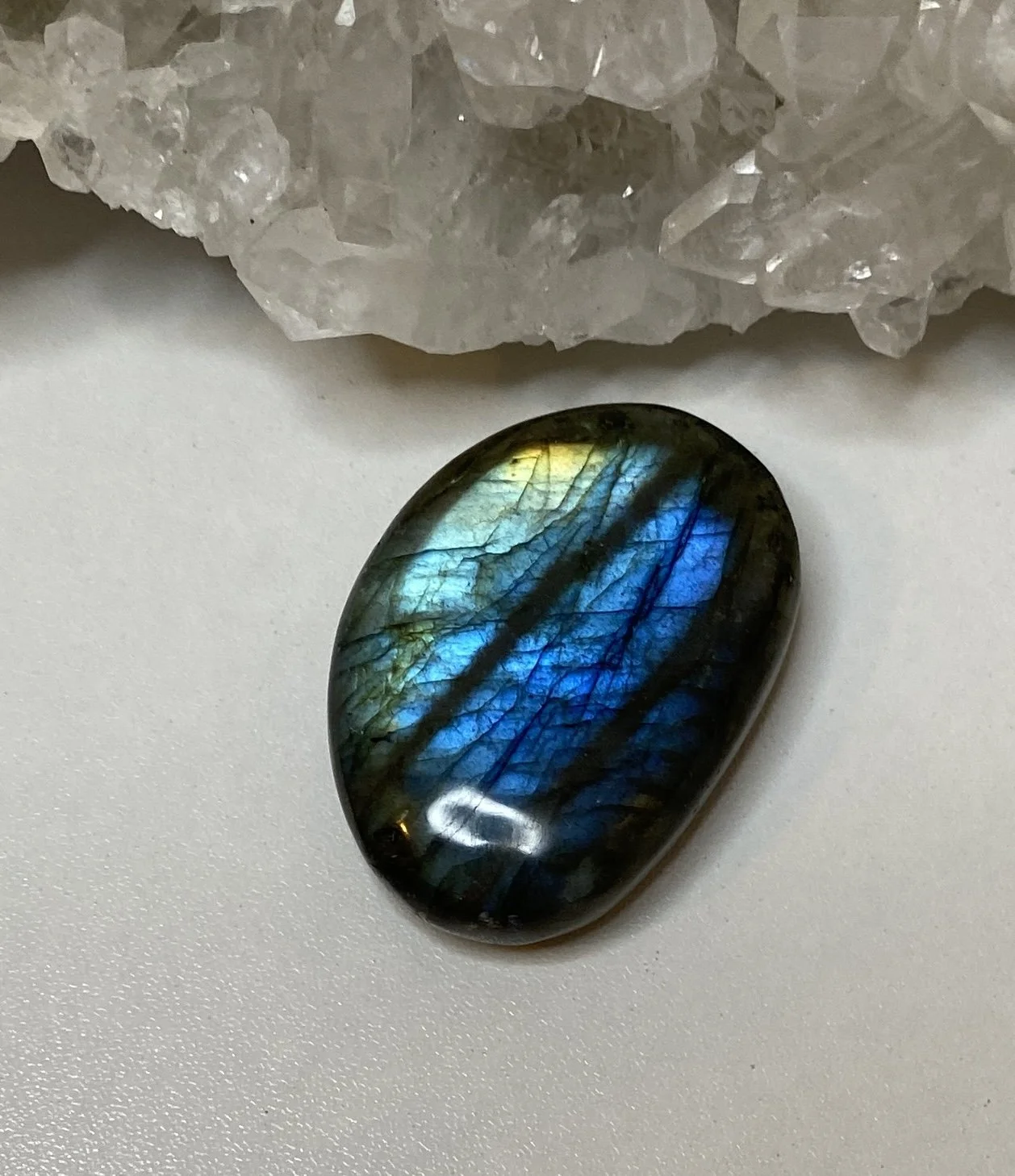 AAA LABRADORITE PEBBLES21.JPG