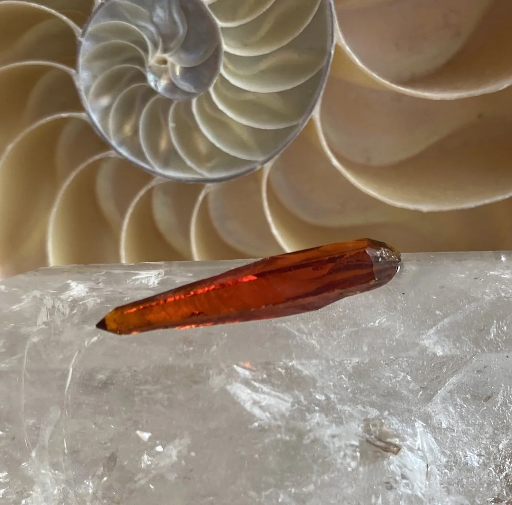 Zincite1.JPG