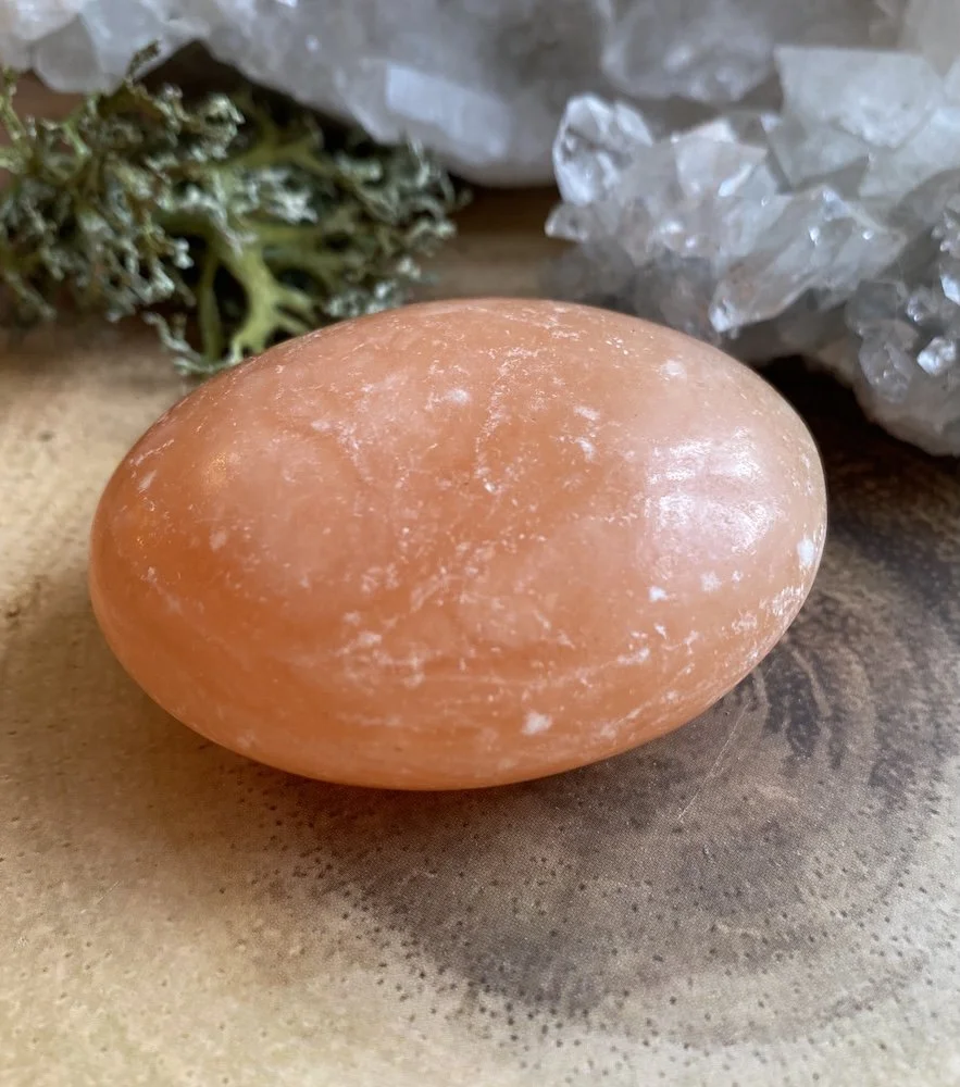 AA Calcite Pebble 4 £121.JPG