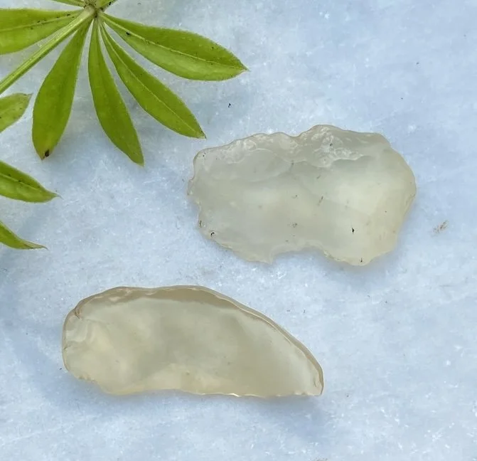 Golden Tektite £201.JPG