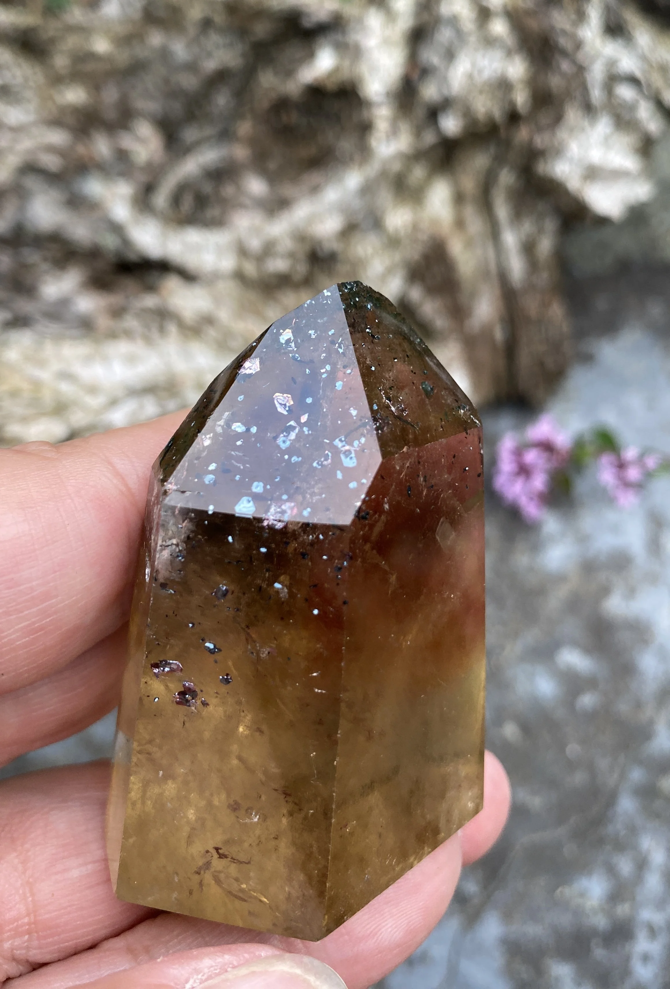 Quartz standing point twinkly £69..JPG3.JPG.JPG