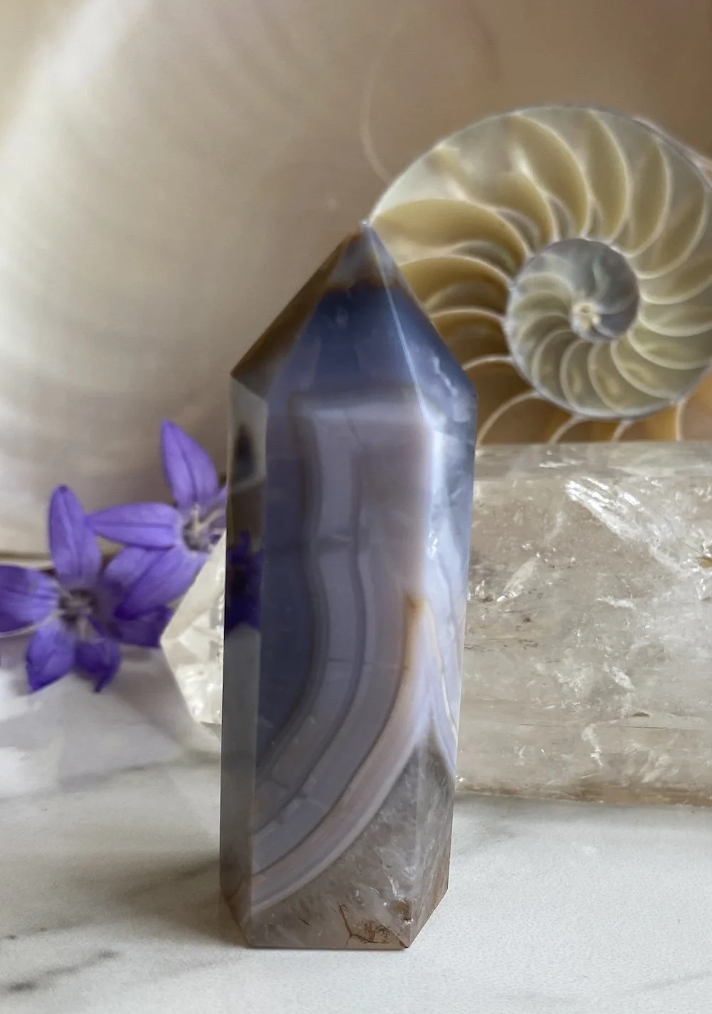 Blue Quartz Stading ?1.JPG