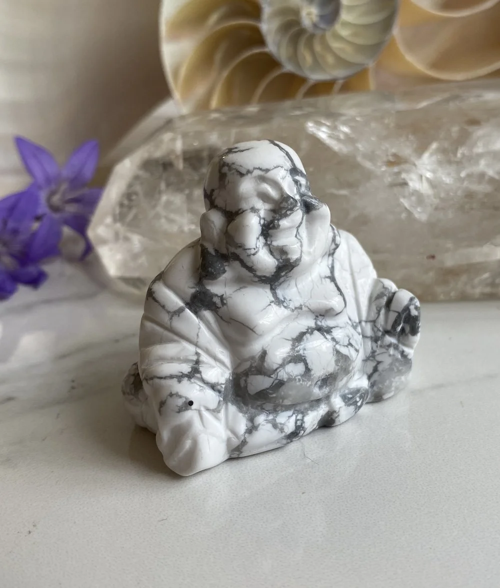 Buddhas Howlite2.JPG
