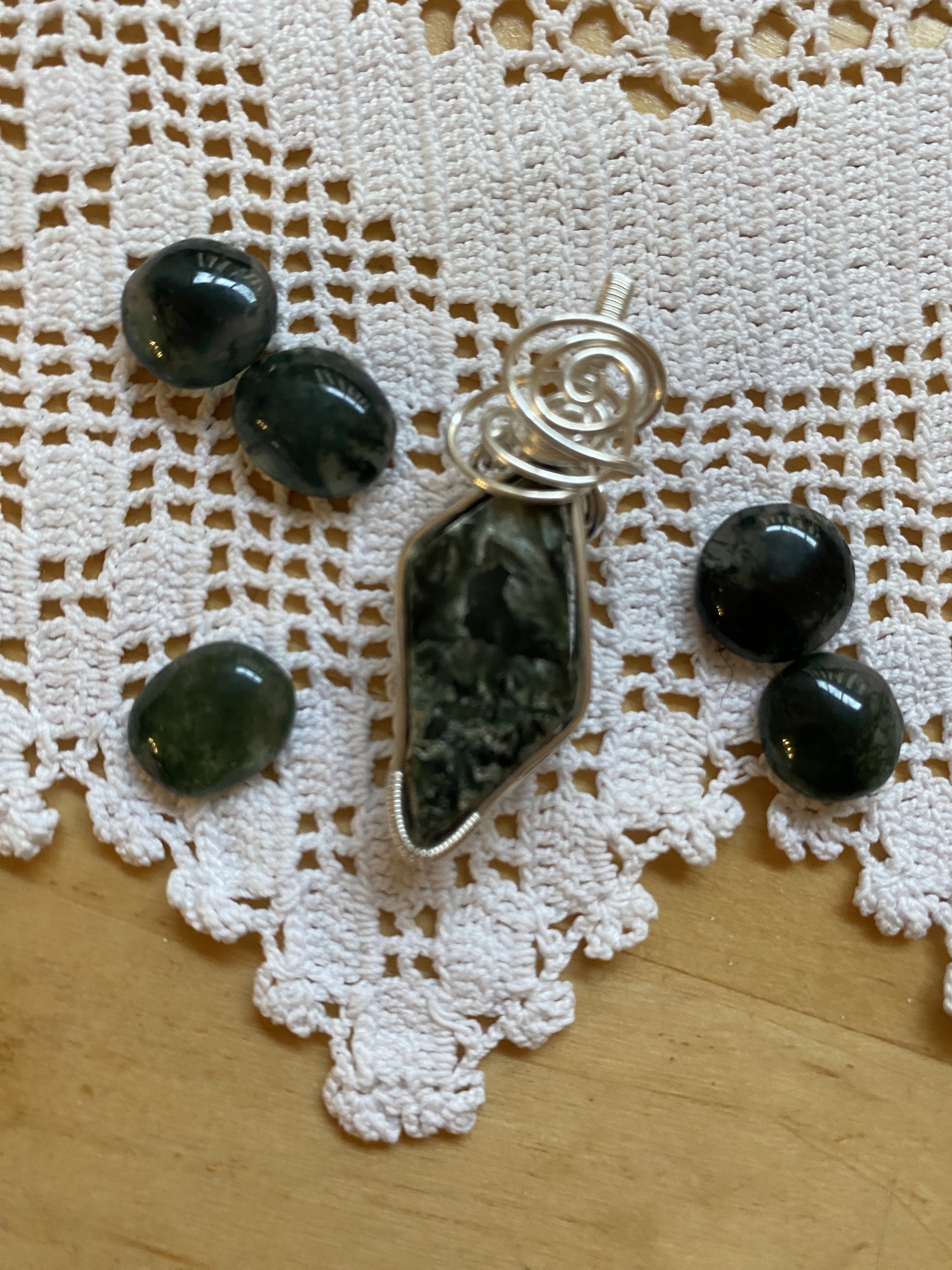 Pendants Seraphinite.JPG