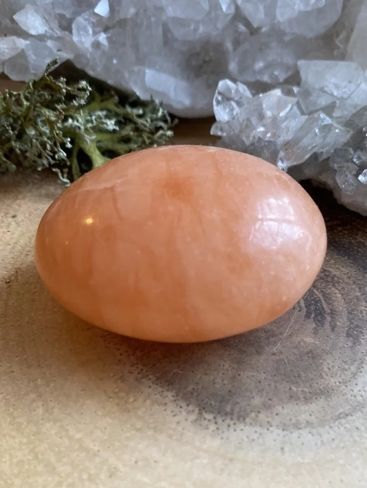 AA Calcite Pebble 3 £141.JPG